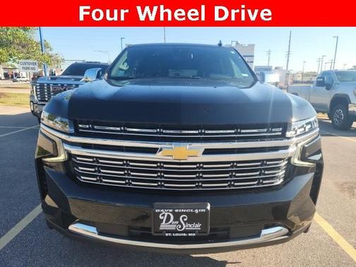 2023 Chevrolet Suburban Premier