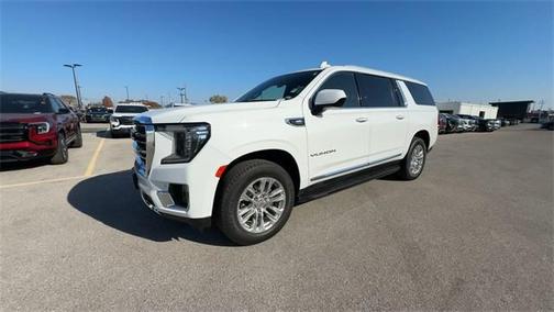 2023 GMC Yukon XL SLT