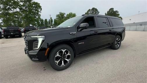 2025 GMC Yukon XL 4WD AT4
