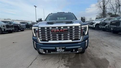 2025 GMC Sierra 2500 Denali