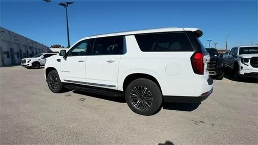 2026 GMC Yukon XL 4WD Elevation
