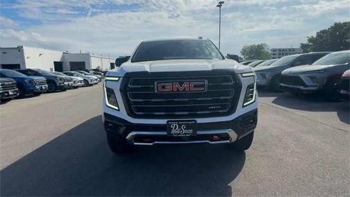 2026 GMC Yukon XL 4WD AT4