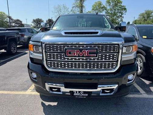 2019 GMC Sierra 2500 Denali