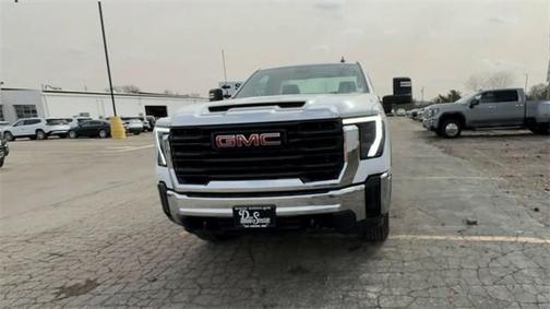 2025 GMC Sierra 2500 Base