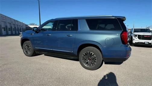 2026 GMC Yukon XL 4WD Elevation