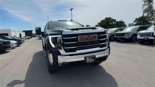 2025 GMC Sierra 2500 SLT