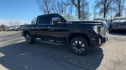 2025 GMC Sierra 2500 Denali