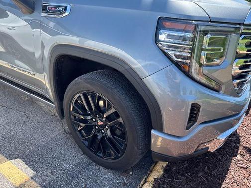 Sterling Metallic 2024 GMC Sierra 1500 Denali