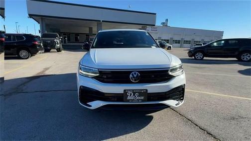 2022 Volkswagen Tiguan 2.0T SE R-Line Black 4MOTION