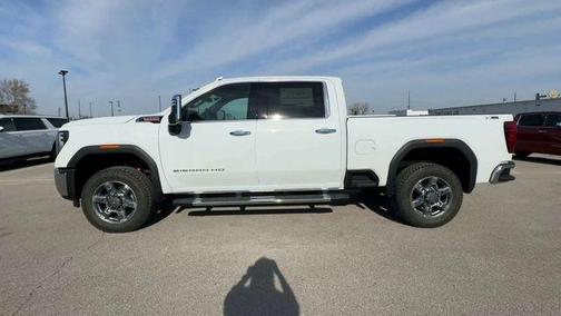2026 GMC Sierra 2500 SLT