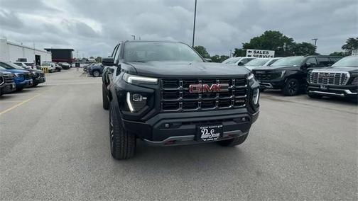 2025 GMC Canyon Base