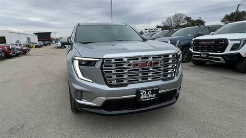 2025 GMC Acadia Denali