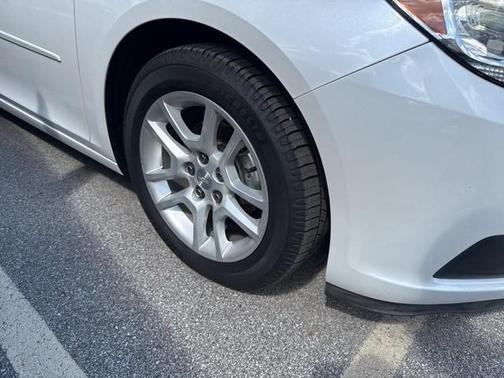 2015 Chevrolet Malibu 1LT