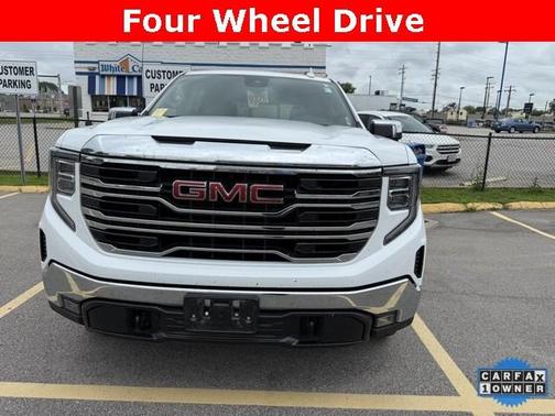 2022 GMC Sierra 1500 SLT