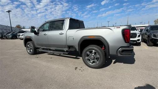 2026 GMC Sierra 3500 SLT