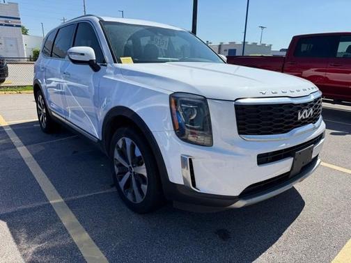 2022 Kia Telluride S
