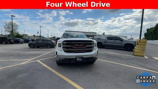 2022 GMC Sierra 1500 SLT