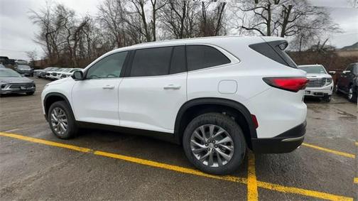 2025 Buick Enclave Preferred FWD