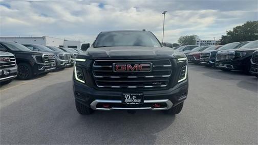 2025 GMC Yukon XL 4WD AT4