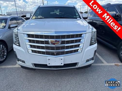 2020 Cadillac Escalade Premium Luxury