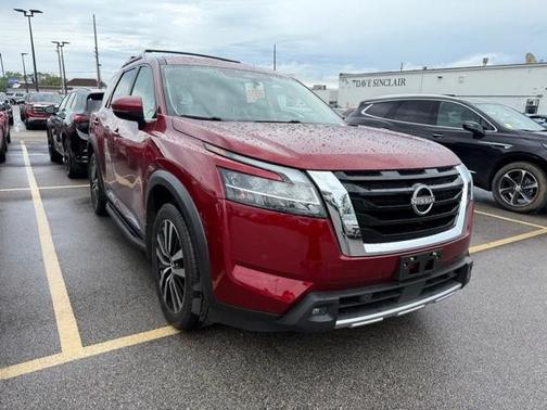 2024 Nissan Pathfinder Platinum 4WD