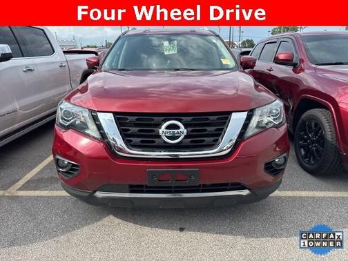 2019 Nissan Pathfinder SL