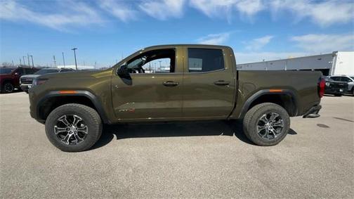 2025 GMC Canyon Base