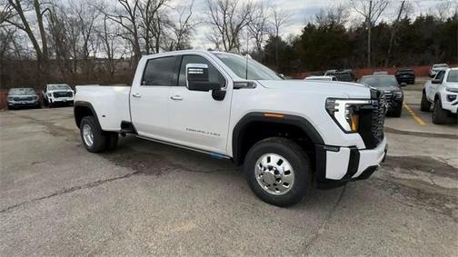 2025 GMC Sierra 3500 Denali
