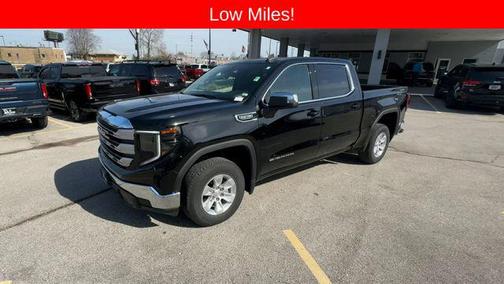 Onyx Black 2024 GMC Sierra 1500 SLE