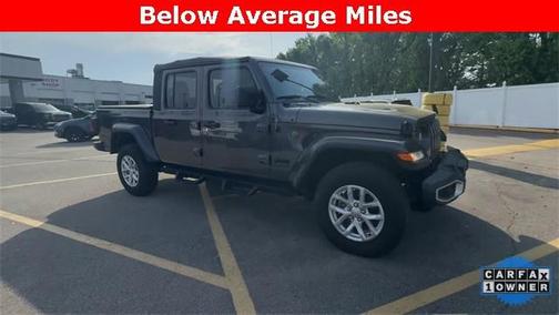 2023 Jeep Gladiator Sport S