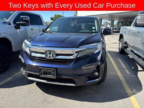 Blue 2019 Honda Pilot Elite