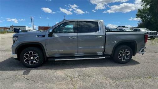 2025 GMC Sierra 1500 SLT