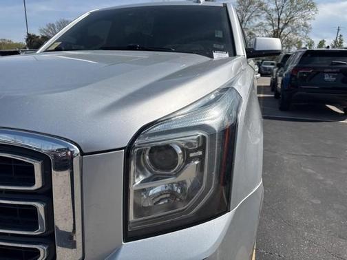 2020 GMC Yukon XL SLT