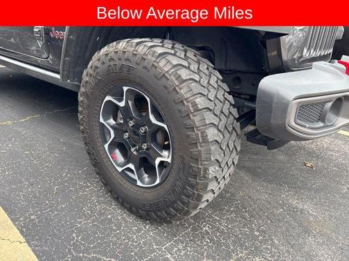 Granite Crystal Metallic Clearcoat 2023 Jeep Wrangler Rubicon