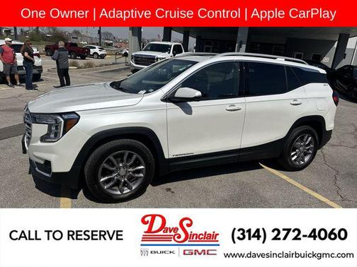 White Frost Tricoat 2023 GMC Terrain SLT