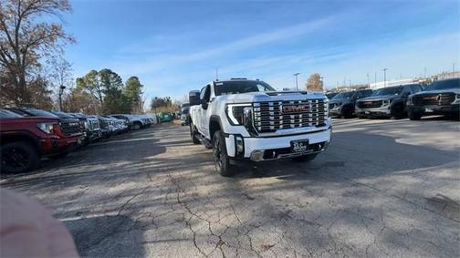 2025 GMC Sierra 3500 Denali