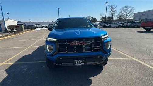 2024 GMC Canyon AT4