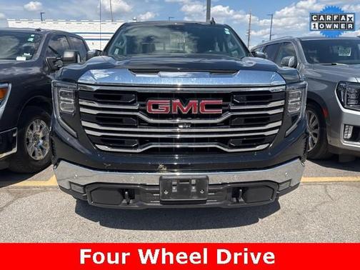 2022 GMC Sierra 1500 SLT