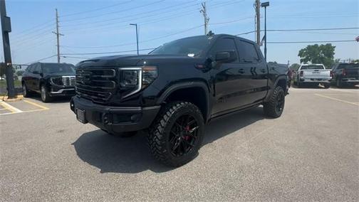 2025 GMC Sierra 1500 AT4X