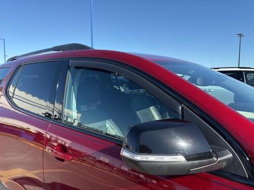 2022 GMC Acadia AWD AT4