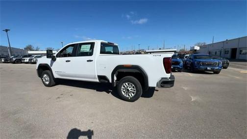 2025 GMC Sierra 2500 Base