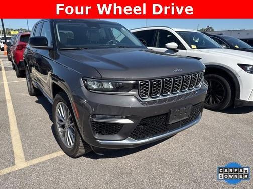 2022 Jeep Grand Cherokee Summit