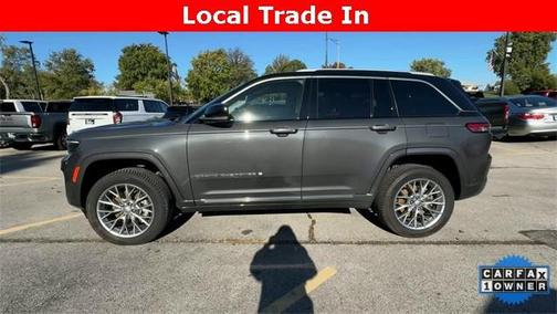 2022 Jeep Grand Cherokee Summit