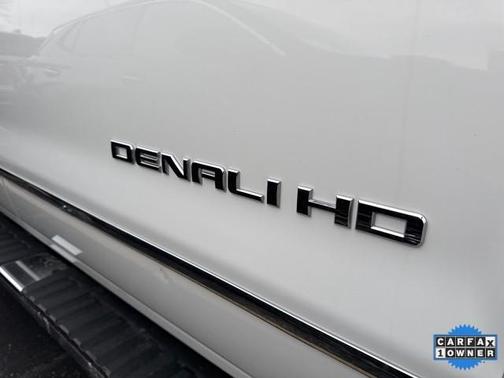 2017 GMC Sierra 2500 Denali