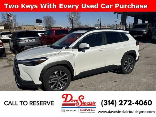 2023 Toyota Corolla Cross XLE