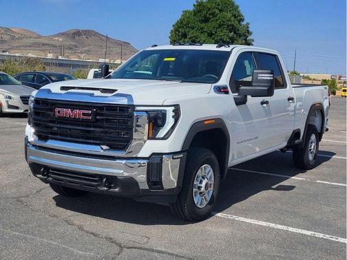 2024 GMC Sierra 2500 Pro