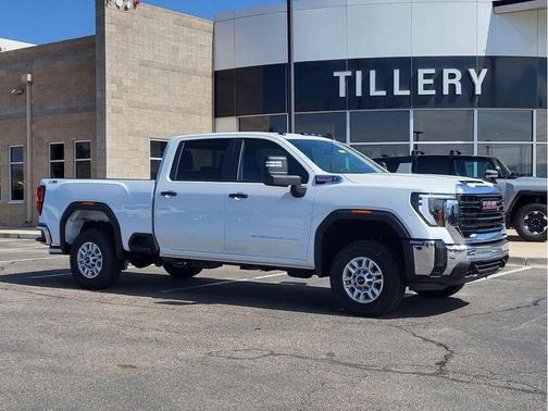 2024 GMC Sierra 2500 Pro