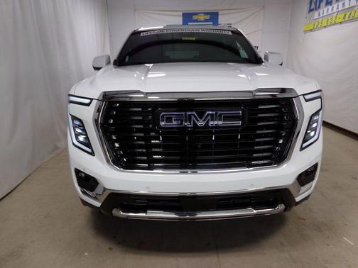 2025 GMC Yukon XL Elevation