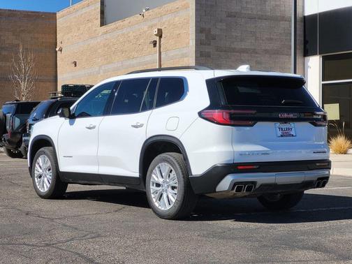 2024 GMC Acadia Elevation