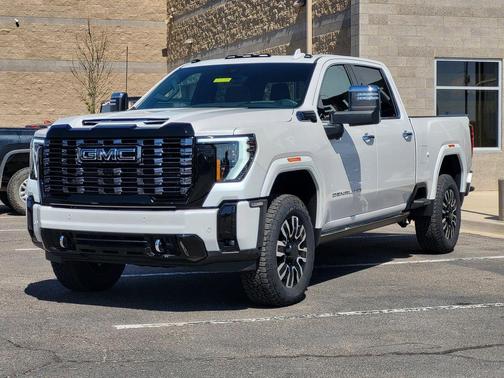 2025 GMC Sierra 3500 Denali Ultimate